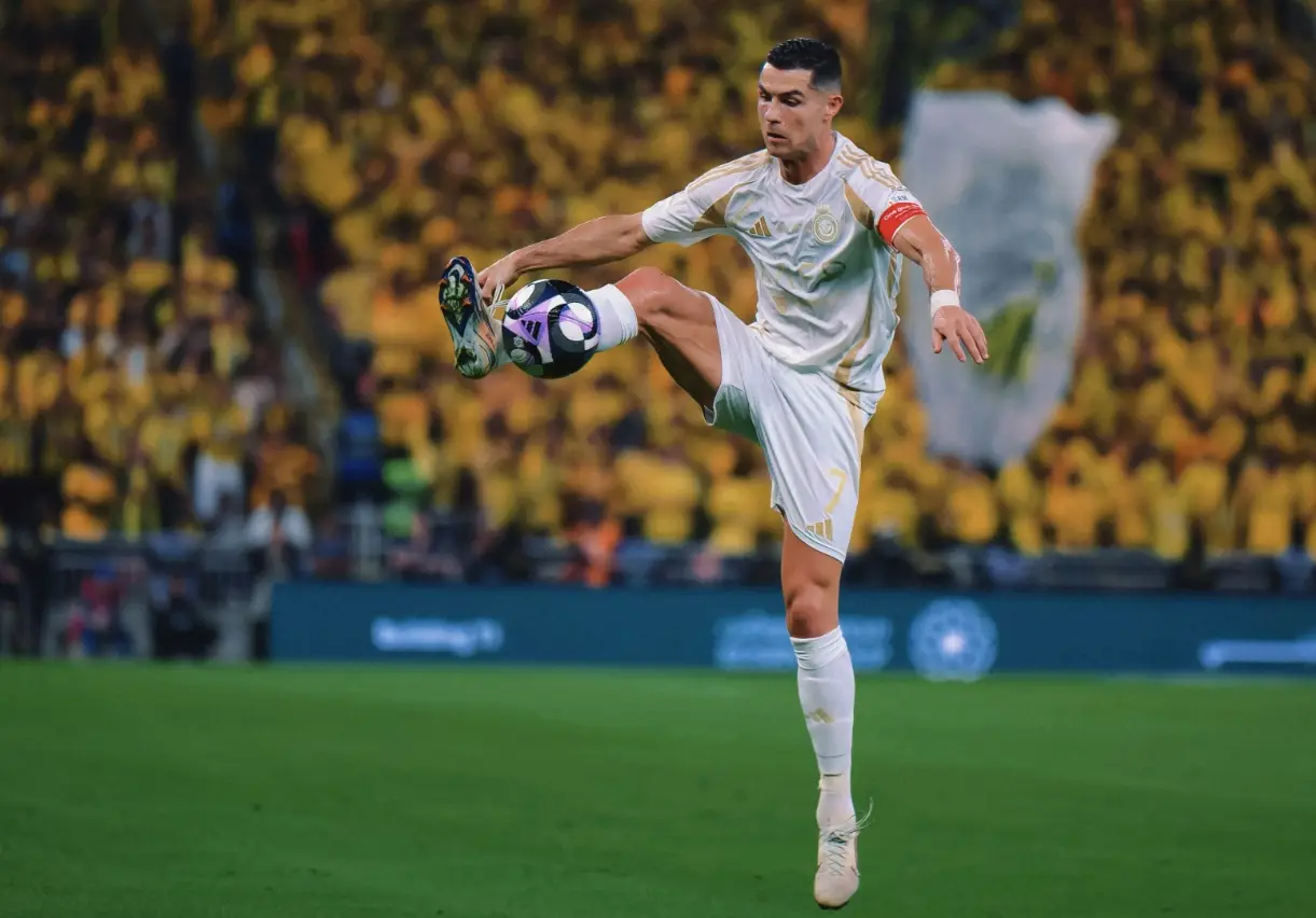 摩托车赛季后赛焦点战：海滨麒麟队读秒扳平泰山旋风队，客场强势带走胜利。锋线火力回暖(2013年赛季泰山第1轮)