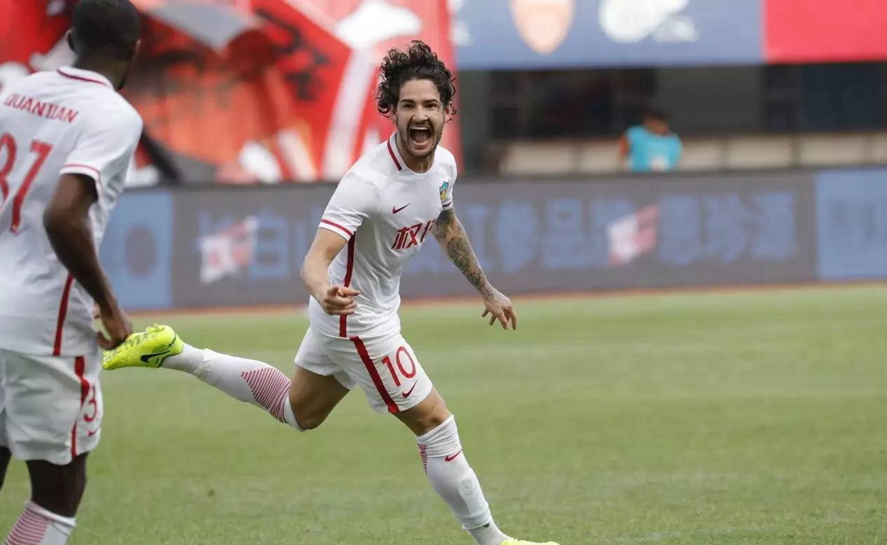 窗口期中超焦点战，华盛顿奇才伤情更新，管理层满意，高层口径保持一致(李威精舍杀人案详情)