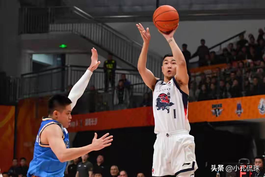 包含转折点山东男篮远射贴柱,CBA常规赛今晚攻防权衡,球迷炸锅,资深球员宣示担当的词条 包含转折点山东男篮远射贴柱,CBA常规赛今晚攻防权衡,球迷炸锅,资深球员宣示担当的词条